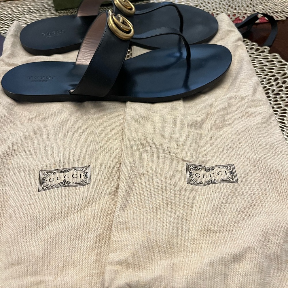 Gucci women sandals